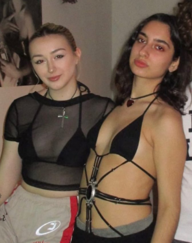 sexy 19 yo model slut posts her own nudes - teen, hot, pawg, petite, busty, boobs, whore, hoe, 18 #PBZDiEOT