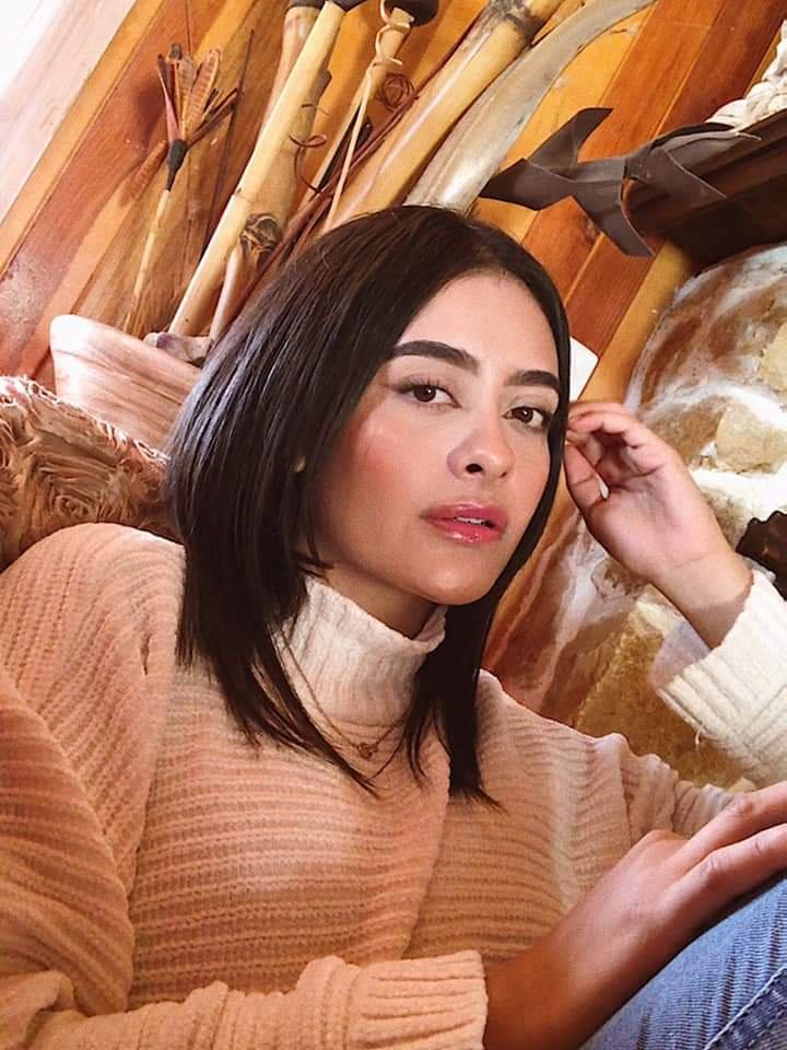 Flaquita mexicana niña bien de Tuxtla Gutiérrez chis. #vnPOUij5