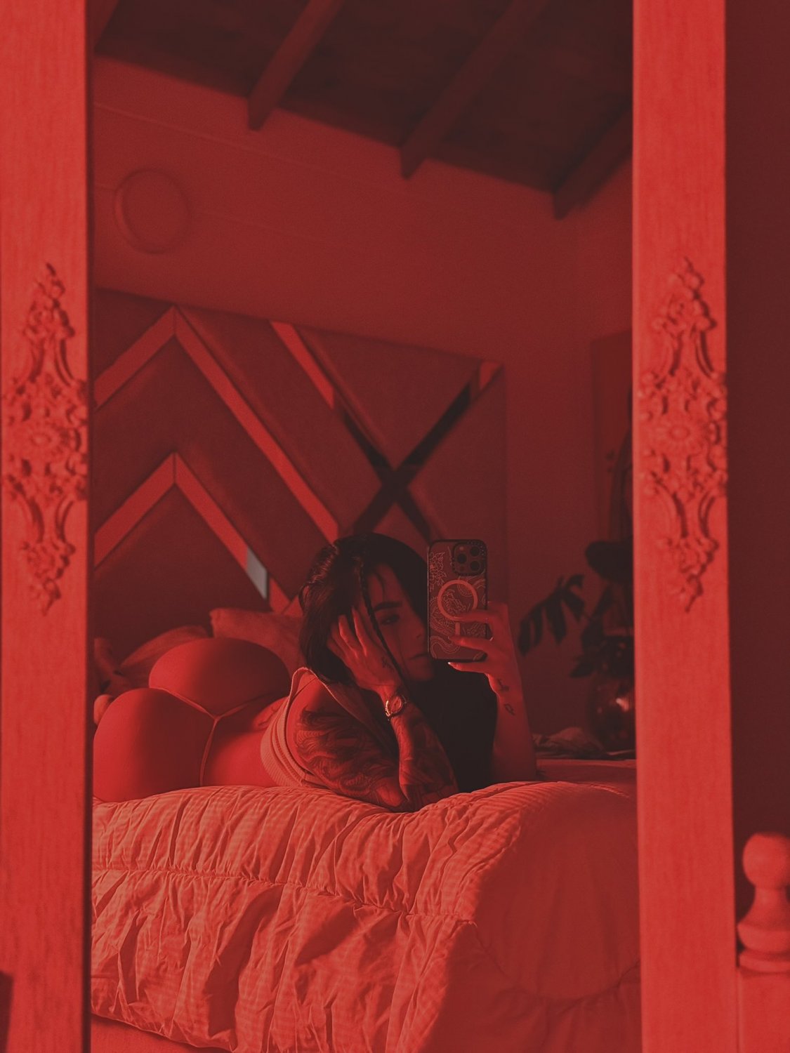 Katt Dumont #eOq2jFNb