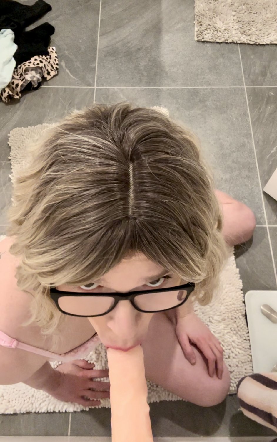 Sissy Tiffany is one of the sexiest, most perfect Sissies ever, so let´s expose her forever #greDiZCs