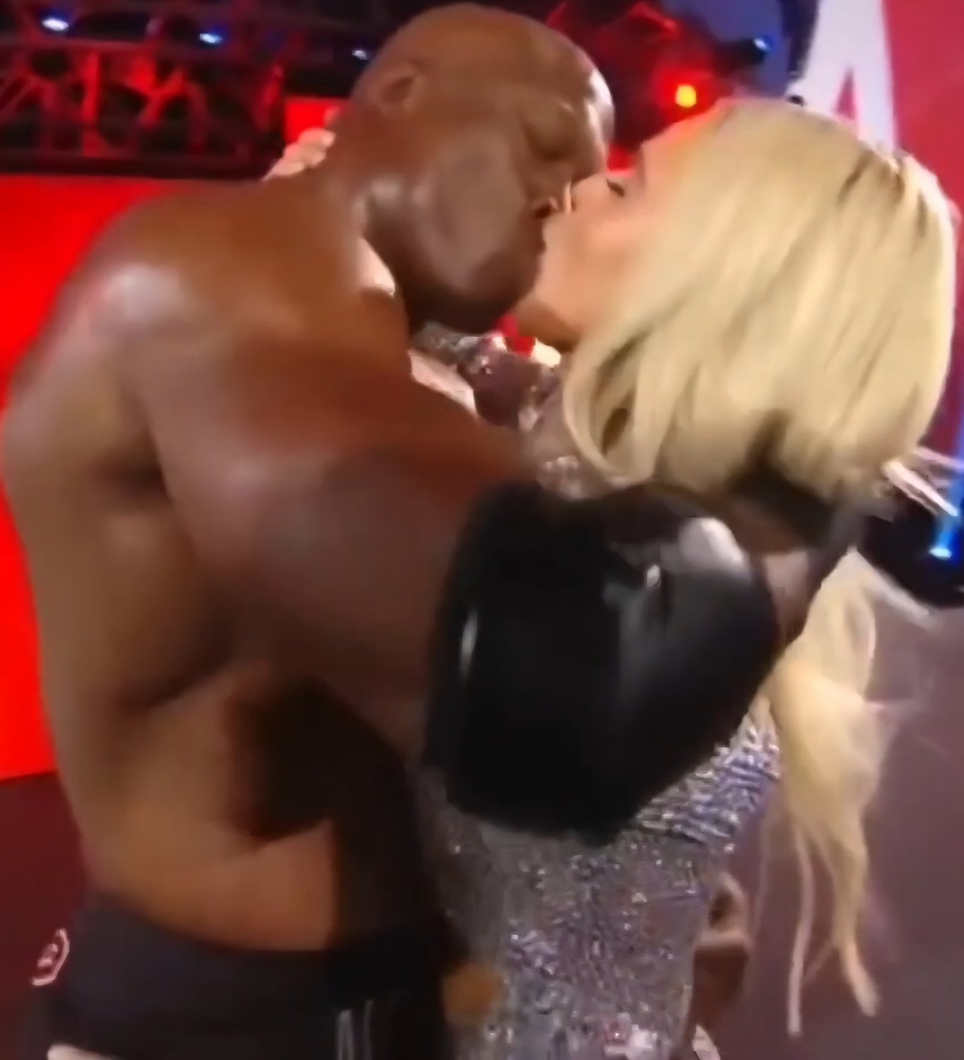 We want Lana and Bobby in a Blacked video #Yb3RJNo0